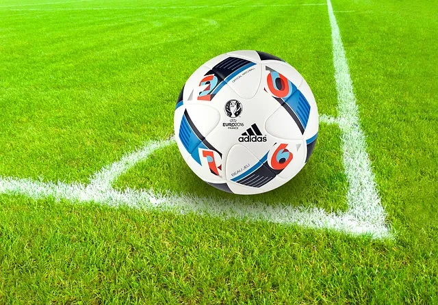 Adidas Soccer Jerseys: A Guide to Fit and Comfort 5 Examining the Lightweight Design and Flexibility of Adidas Soccer Jerseys