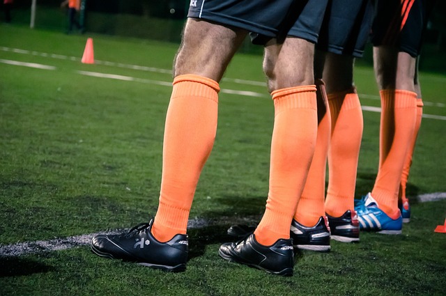 Can You Use Soccer ⁤Cleats for Football? The Ultimate Guide