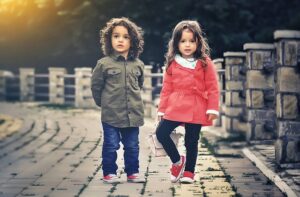 Soccer Mom Style: Comfort Meets Sporty Fashion