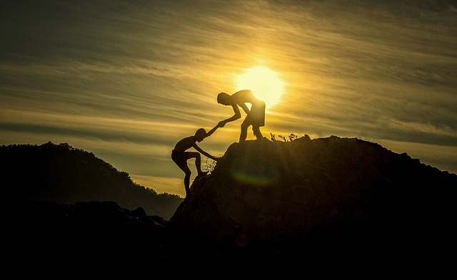 8. The Importance of Teamwork:‌ Fostering Unity and Cooperation on the Journey to Success