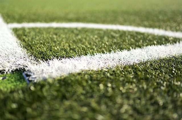 1. The Rise of ‍Turf Soccer: ‍Exploring ‍the Growing Popularity of⁣ Synthetic⁤ Fields