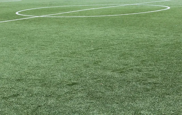 5. Building a Chemistry with Midfielders: The Importance ⁣of Collaboration on ‍the Field