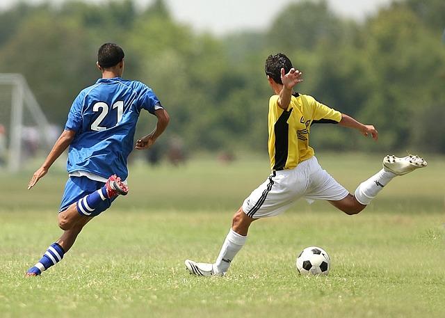 Why Do Soccer Teams Loan Players? Transfer Strategies Explained 32 Why Do Soccer Teams Loan Players? Transfer Strategies Explained