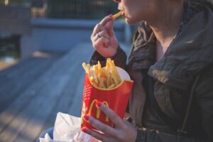 What to Eat Before a Soccer Match: Strategies for Success